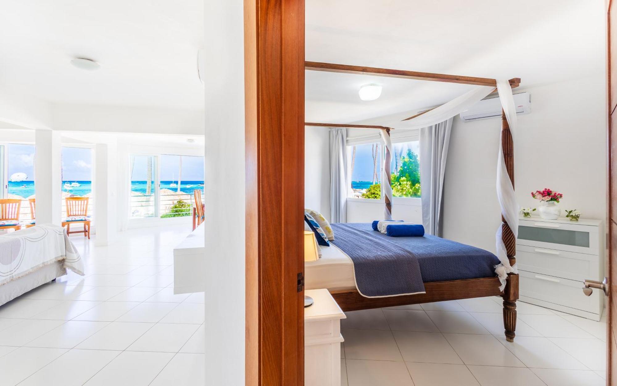 Prime Ocean View - 3-bedroom Getaway With Private Terrace On Bavaro Appartement